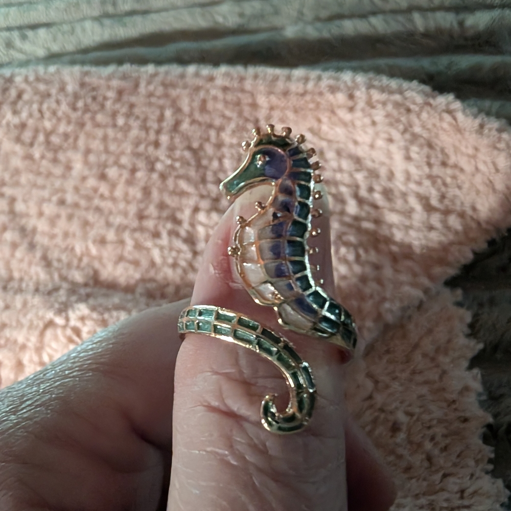 Seahorse Ring Adjustable - Green, Blue, Gold - Picture 6 of 6
